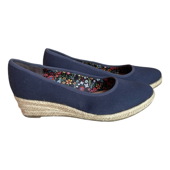 Lifestride Womens Karma Pump Heel Navy Size 7.5 - Picture 2 of 9